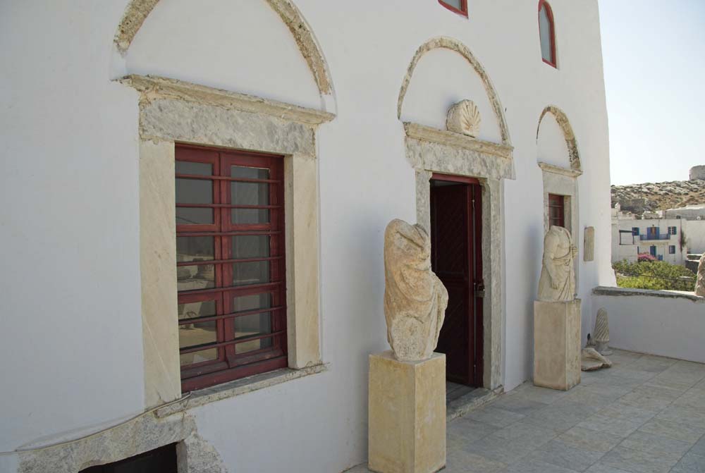 Archaeological museum in Chora